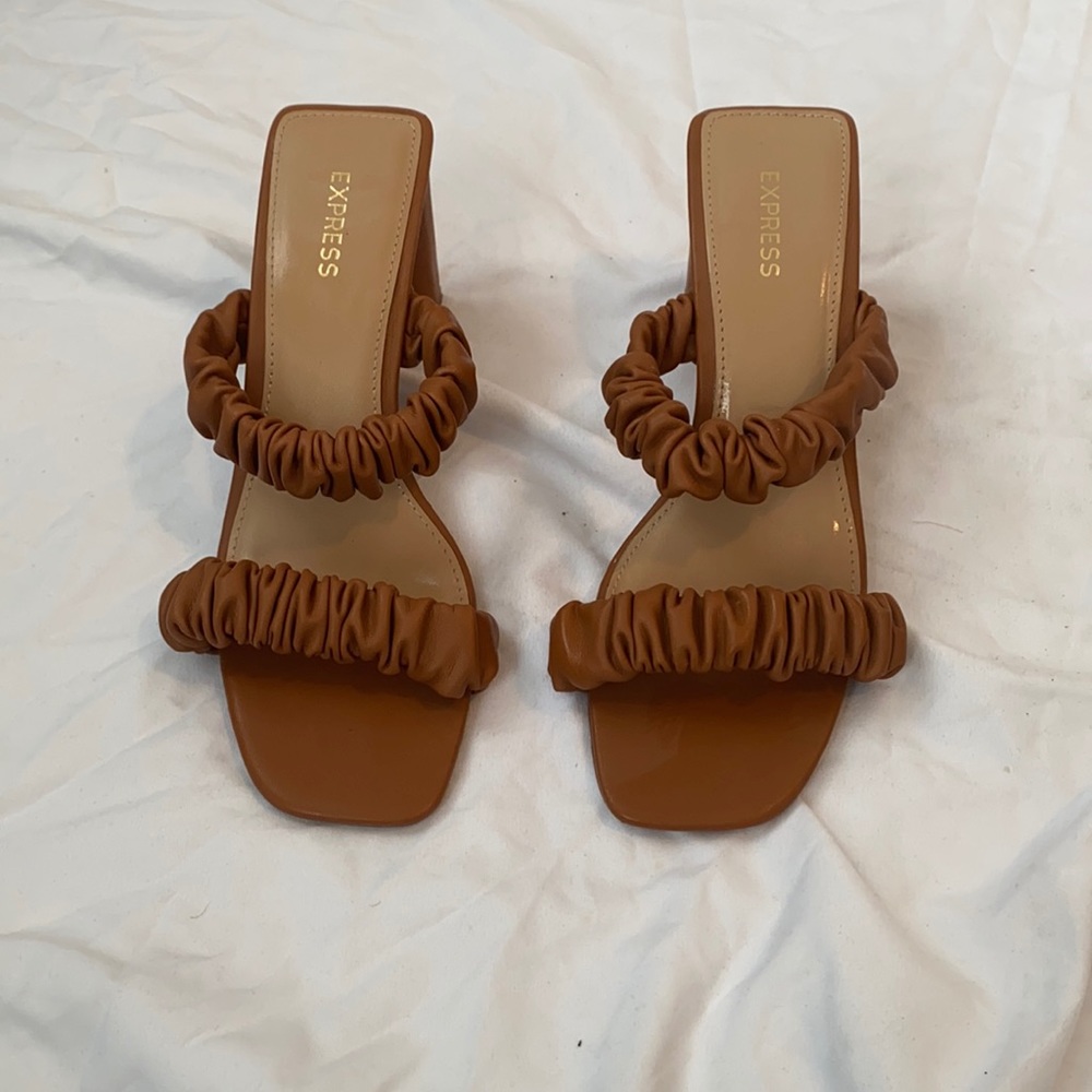 Express heel